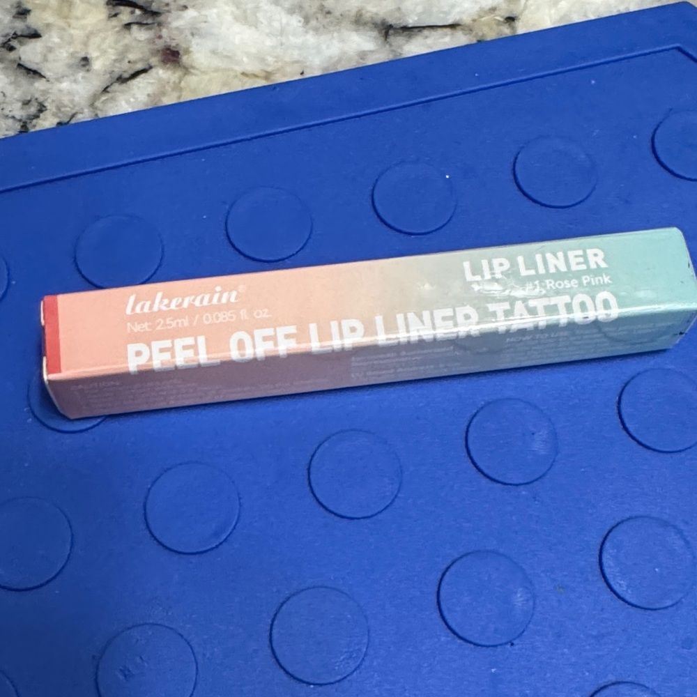 Lakerain Peel Off Lip Liner Tattoo